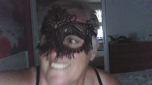 AngelDemon8 webcam