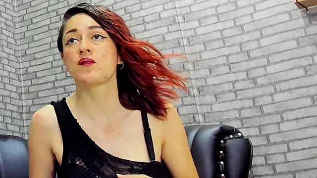 MissCyndee_Loren webcam
