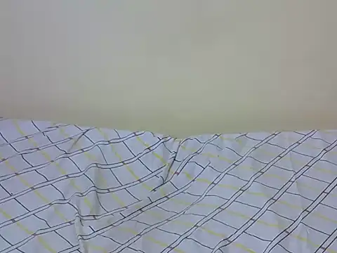 Nilan227 webcam