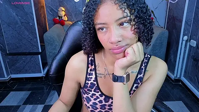 Violeth_b webcam