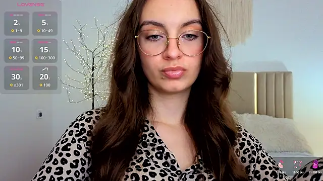 Real_cutie1 webcam