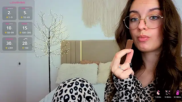 Real_cutie1 webcam