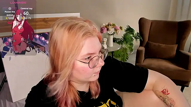 Alice_Kitagawa webcam