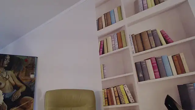 squirtymilf webcam