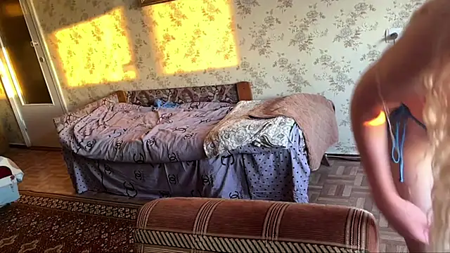 AlisiaStreitmatter webcam
