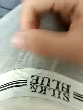 mami414100 webcam