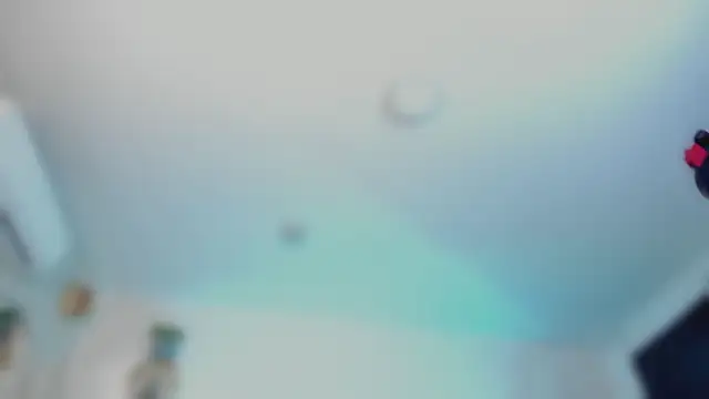 YariRose webcam
