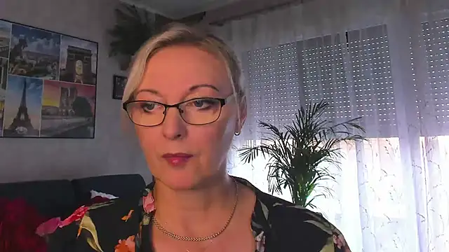 vanessa_chat