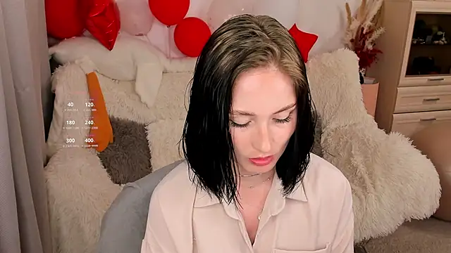 LisaMooore live cam on StripChat
