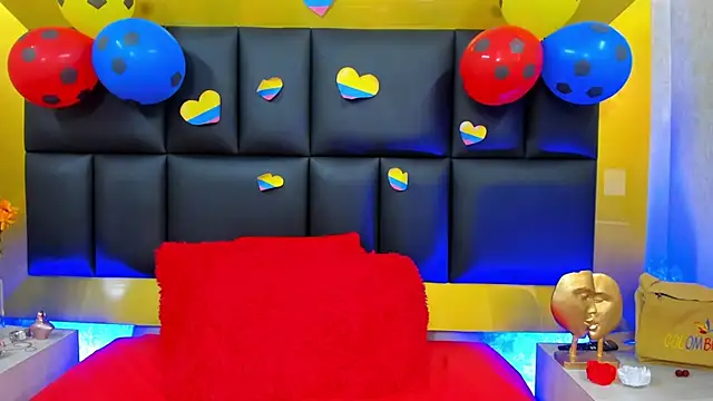 Charlotte_monnroe live cam on StripChat