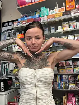 SkinnyLilly