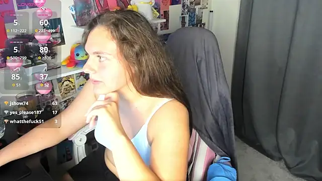 elara_sunbeam live cam on StripChat