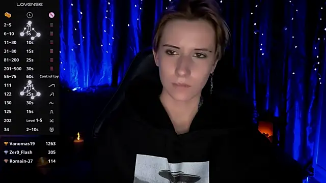_Shadow_devil__ live cam on StripChat