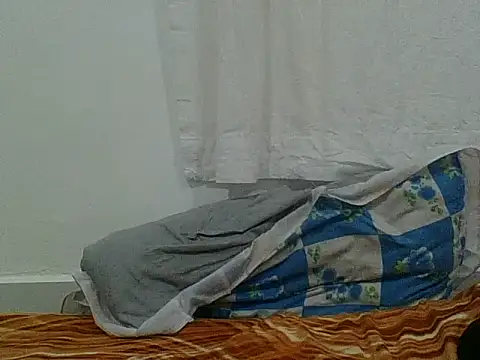 Nasty_petitee webcam
