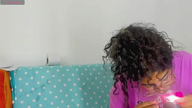 moana_taylor live cam on StripChat