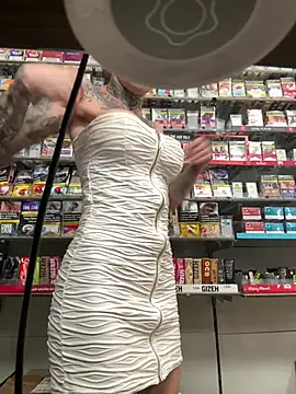 SkinnyLilly
