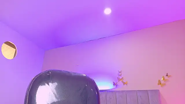 Nascary_Fox webcam