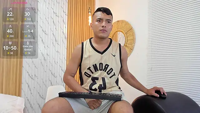 Chris_vega_ live cam on StripChat