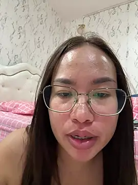 Ponthip webcam