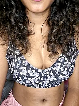 Akni_ webcam