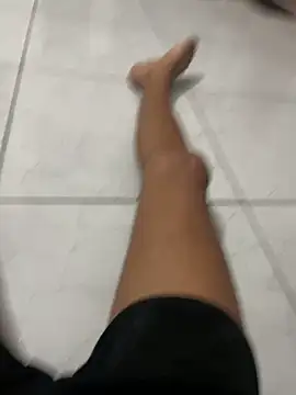 Modelo: maginhahott