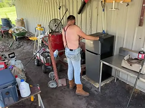 BootsAndCountry webcam