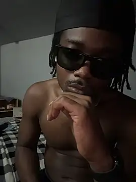 MIGHTYDEMONXXX webcam