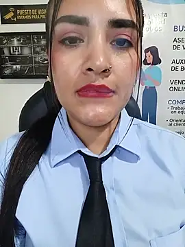 MAYE__13 webcam