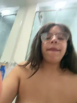 MiaCollinssx webcam
