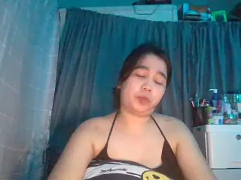 Asianhotskinny webcam