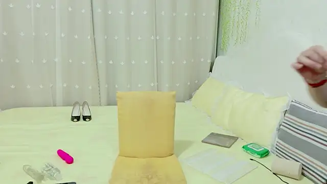 LunasSecret webcam