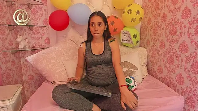 Escarleth_Fox webcam