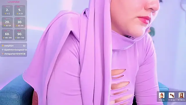 celeste_mill (F young) - open buttocks and show the anus nearby