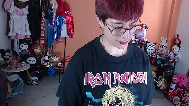 MissMiia2 webcam