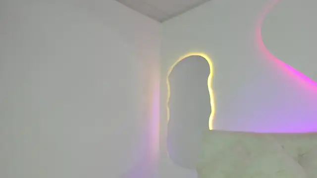 ArohomLester_