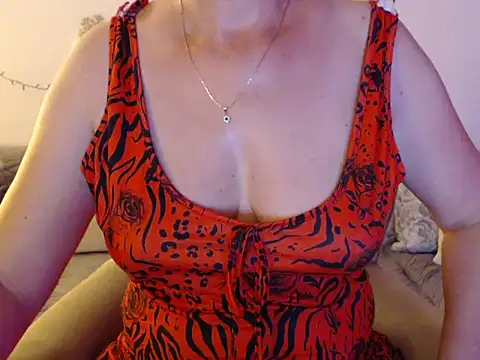 YourfantasyGiuly webcam