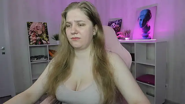 Megan_Violer webcam