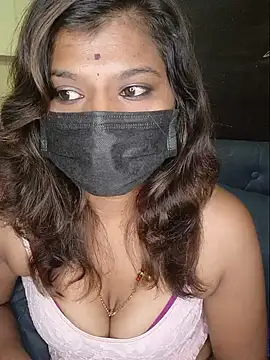 Premalatha_28 webcam