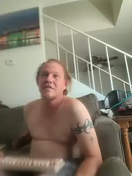yourMasterisBored webcam