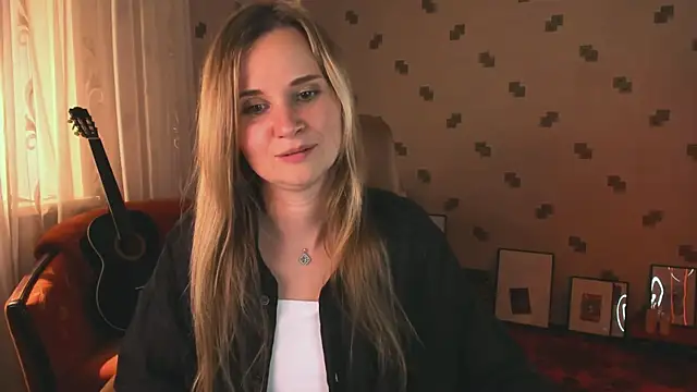 MiaSparkes webcam