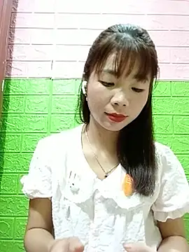 AmyLinee01 webcam