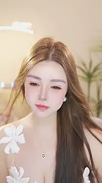Qiaoqiao__ webcam