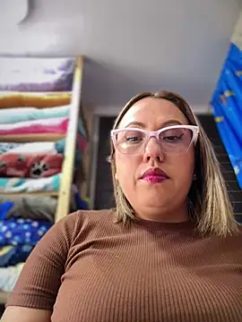 VIOLETA-25_ webcam