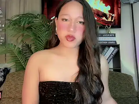 amera_loore webcam