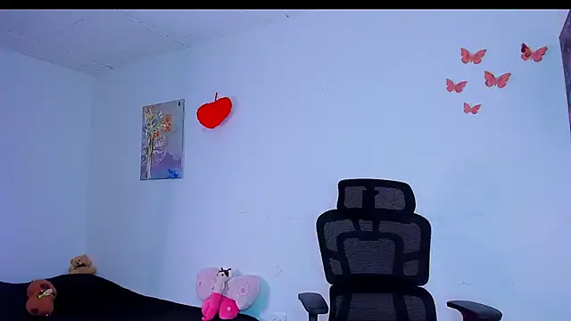Laura_Ivy webcam