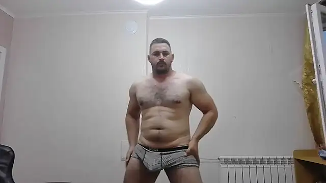 mastermute (M young) - #brunettes #cam2cam #flashing #flexing #foot-fetish #hd #middle-priced-privates #muscular #small-audience #straight #white #young
