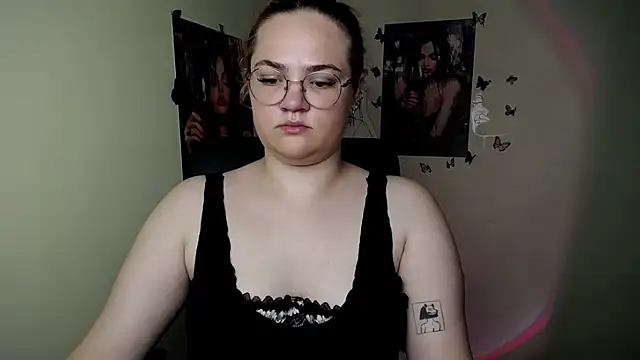 RinaRiii webcam