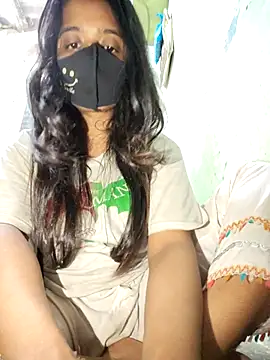 hot_poja webcam