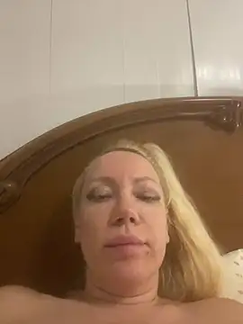 SofiaJoy webcam