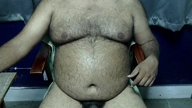 hairysubcub_70 (Ask my age) - Welcome To Daddy's Room. Make Daddy Cum.